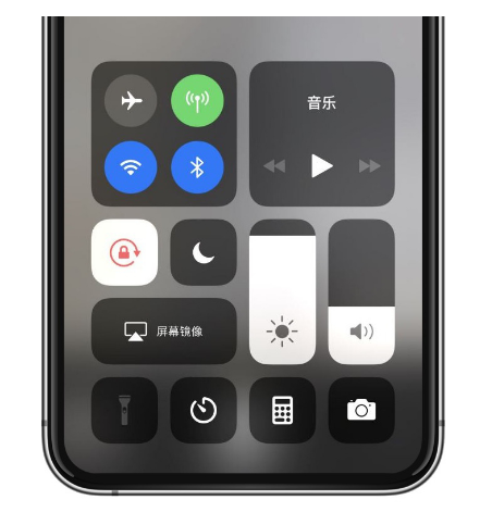 郑州苹果14维修店分享iPhone 14手电筒按键灰了怎么办 